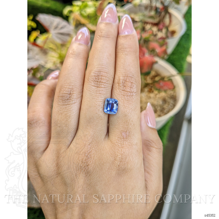 3.04 Ct. Blue Sapphire from Ceylon (Sri Lanka)