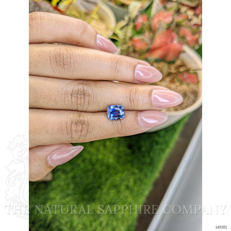 3.04 Ct. Blue Sapphire from Ceylon (Sri Lanka)