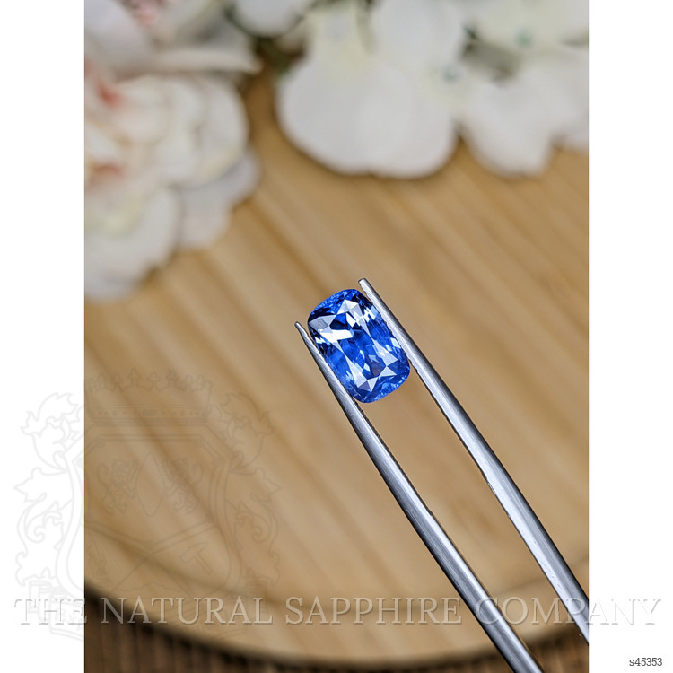 3.29 Ct. Blue Sapphire from Ceylon (Sri Lanka)