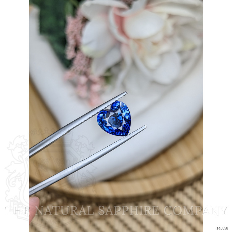 4.12 Ct. Blue Sapphire from Ceylon (Sri Lanka)