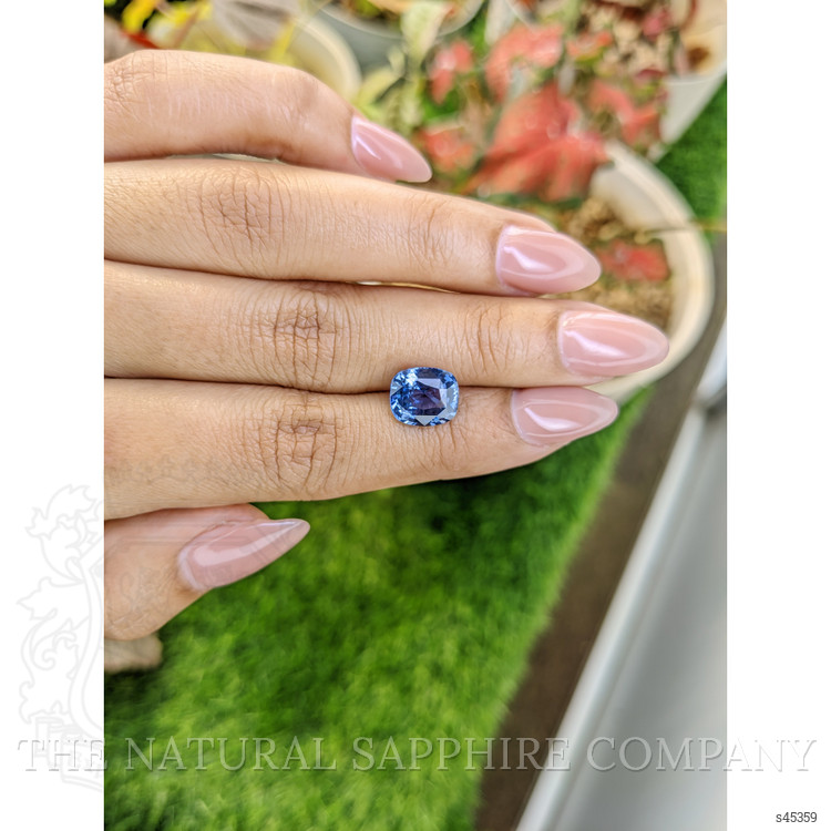 4.18 Ct. Blue Sapphire from Ceylon (Sri Lanka)