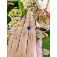 2.09 Ct. Blue Sapphire from Ceylon (Sri Lanka) Life Style