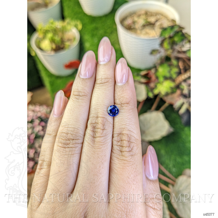 1.05 Ct. Blue Sapphire from Ceylon (Sri Lanka)