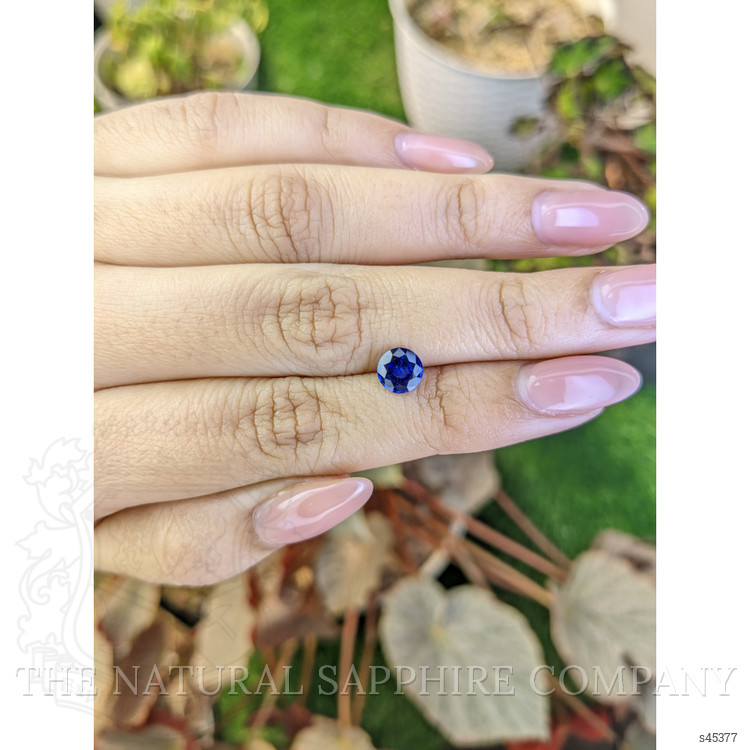 1.05 Ct. Blue Sapphire from Ceylon (Sri Lanka)