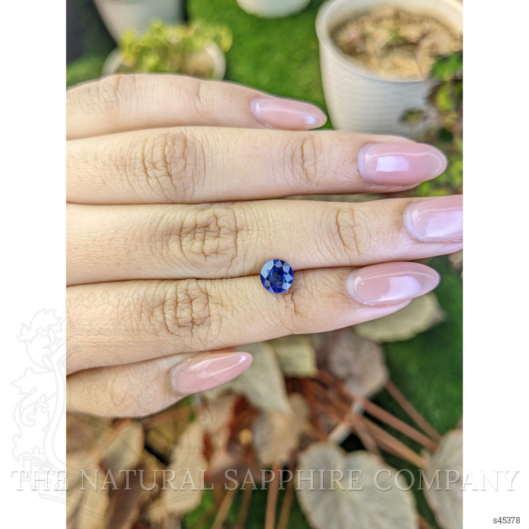 1.21 Ct. Blue Sapphire from Ceylon (Sri Lanka)