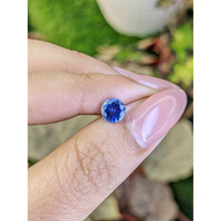 1.00 Ct. Blue Sapphire from Ceylon (Sri Lanka) Life Style