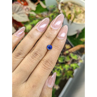 0.98 Ct. Blue Sapphire from Ceylon (Sri Lanka) Life Style