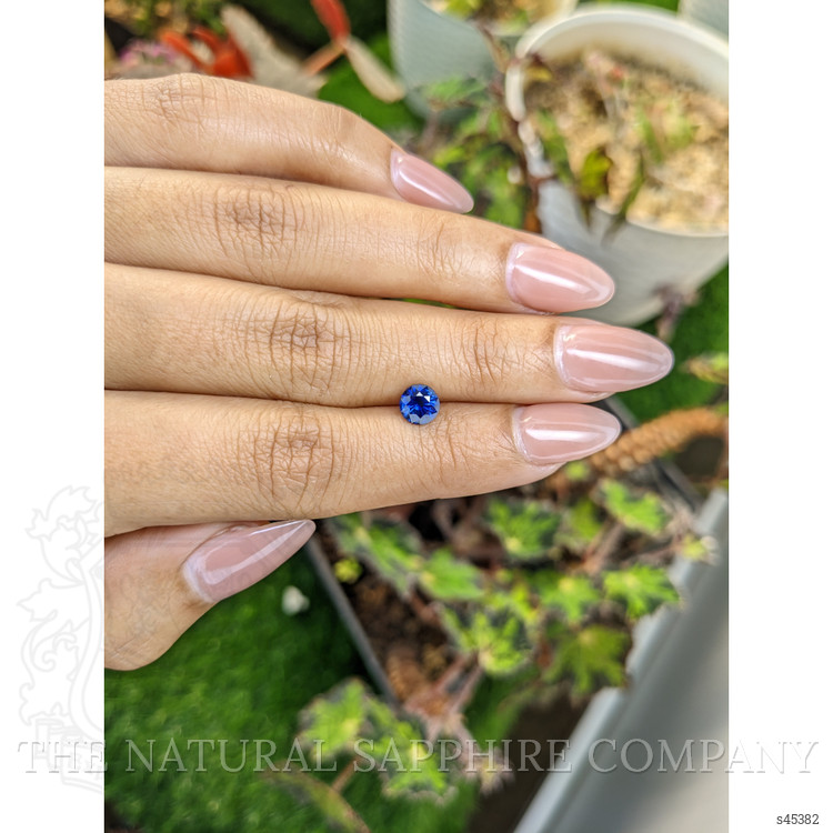 0.98 Ct. Blue Sapphire from Ceylon (Sri Lanka)
