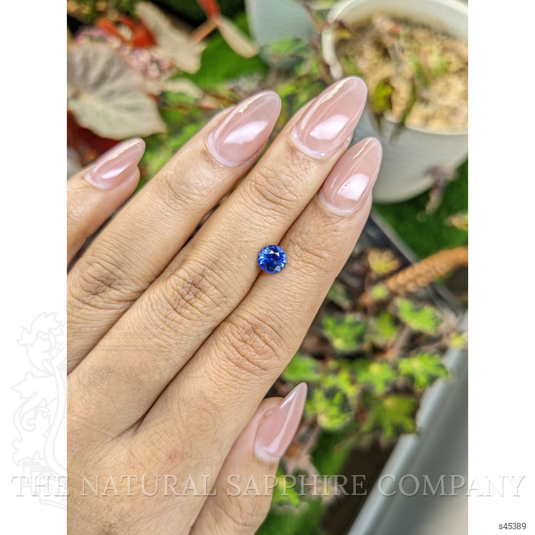 1.03 Ct. Blue Sapphire from Ceylon (Sri Lanka)