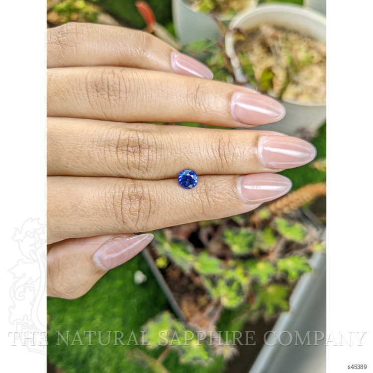 1.03 Ct. Blue Sapphire from Ceylon (Sri Lanka)