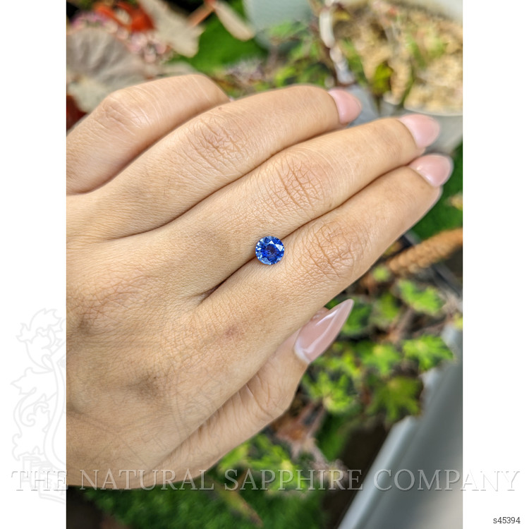 0.84 Ct. Blue Sapphire from Ceylon (Sri Lanka)