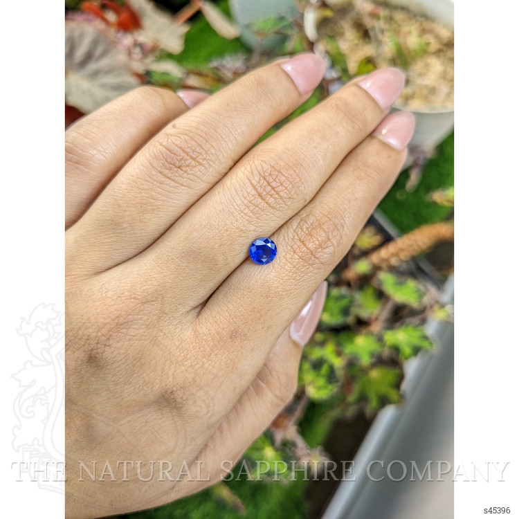 0.94 Ct. Blue Sapphire from Ceylon (Sri Lanka)