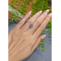 3.19 Ct. Bi Color / Parti Sapphire from Ceylon (Sri Lanka) Life Style