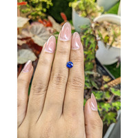 1.01 Ct. Blue Sapphire from Ceylon (Sri Lanka) Life Style