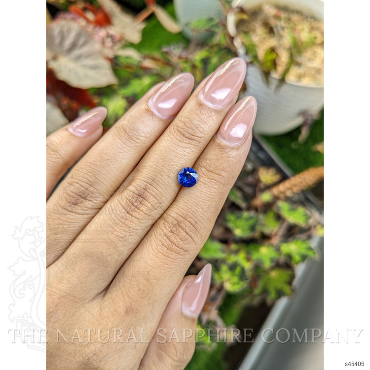 1.01 Ct. Blue Sapphire from Ceylon (Sri Lanka)