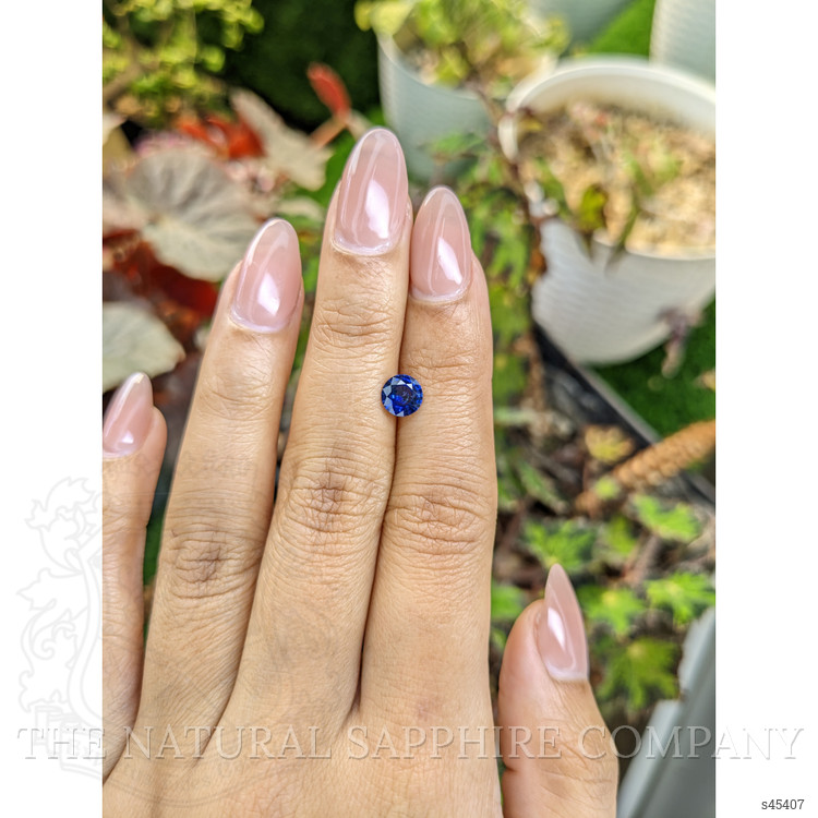 0.90 Ct. Blue Sapphire from Ceylon (Sri Lanka)