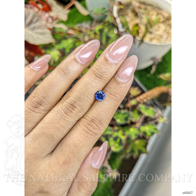 0.90 Ct. Blue Sapphire from Ceylon (Sri Lanka)