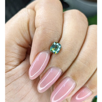 0.99 Ct. Bi Color / Parti Sapphire from Ceylon (Sri Lanka) Life Style