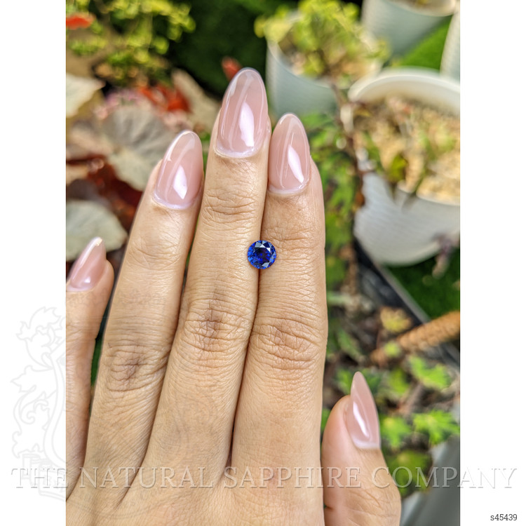 1.00 Ct. Blue Sapphire from Ceylon (Sri Lanka)