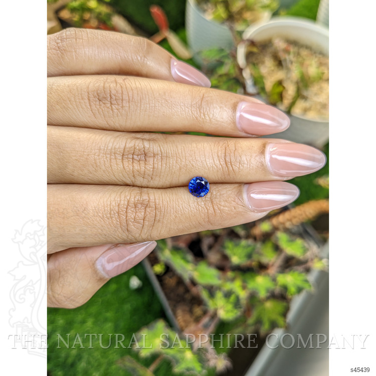 1.00 Ct. Blue Sapphire from Ceylon (Sri Lanka)