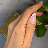 1.52 Ct. Padparadscha Sapphire from Madagascar Life Style