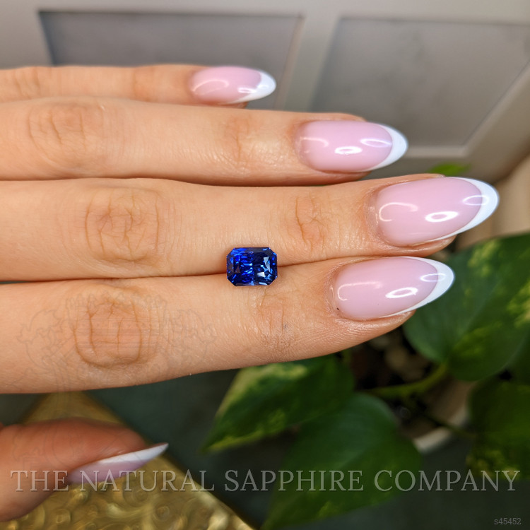 3.10 Ct. Blue Sapphire from Ceylon (Sri Lanka)