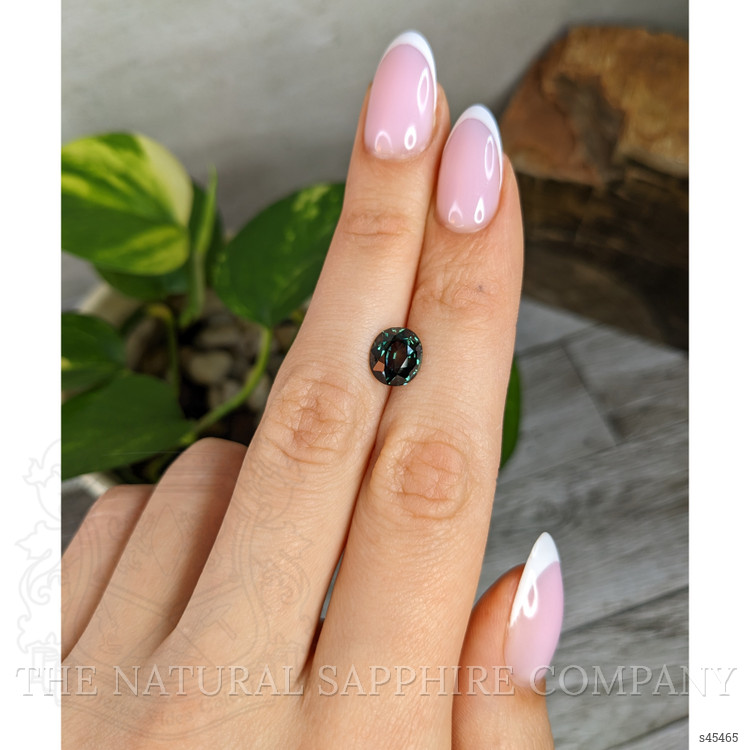 3.06 Ct. Bluish Green Sapphire from Ceylon (Sri Lanka)
