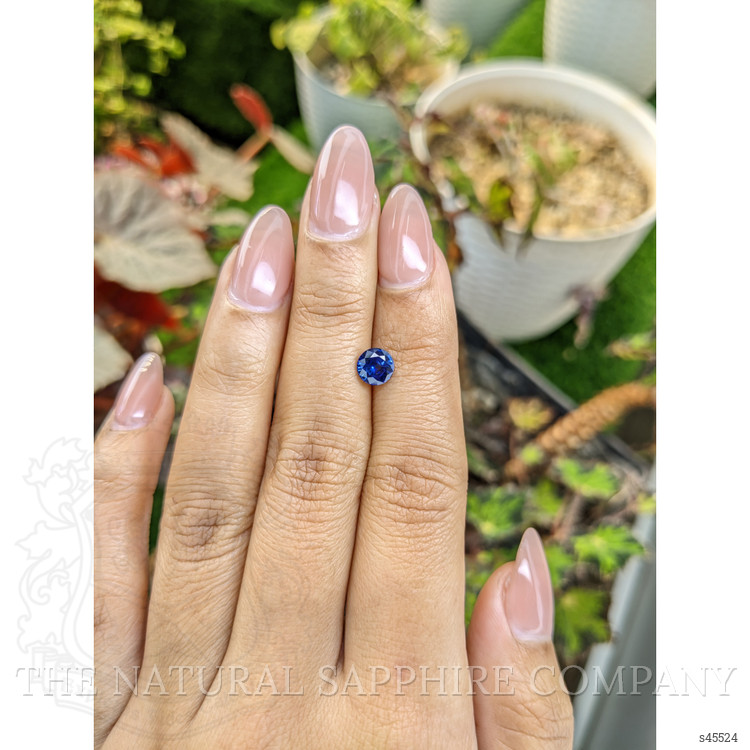 0.95 Ct. Blue Sapphire from Ceylon (Sri Lanka)