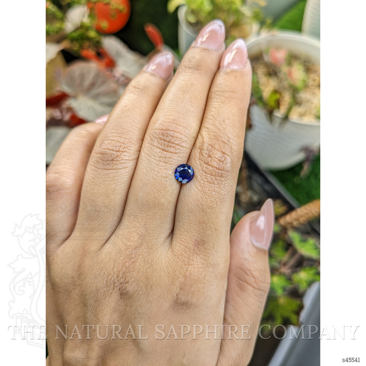 0.95 Ct. Blue Sapphire from Ceylon (Sri Lanka)