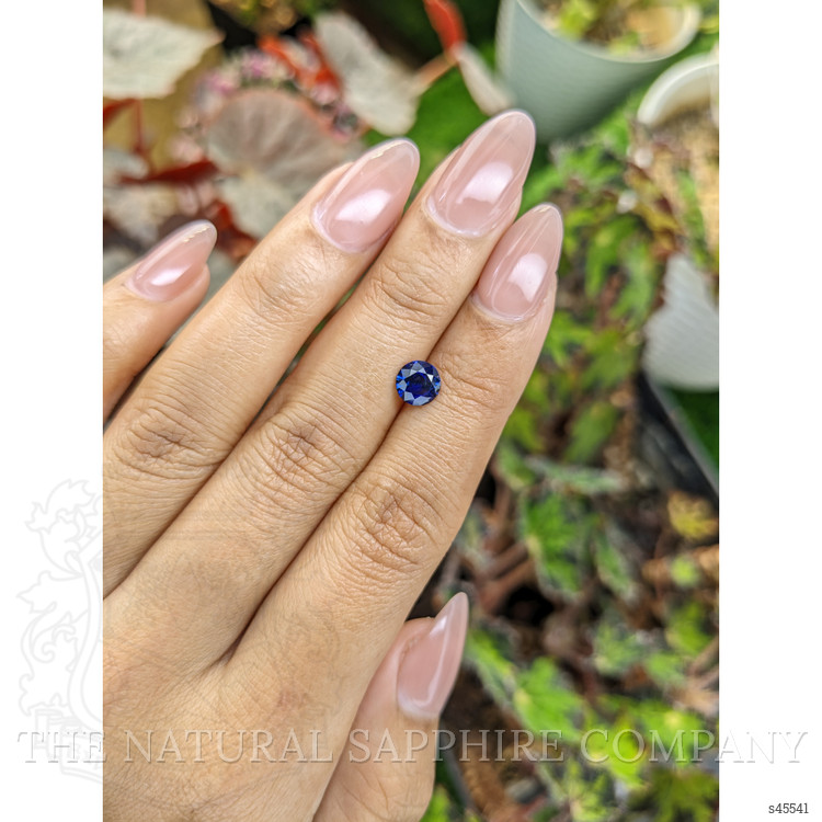 0.95 Ct. Blue Sapphire from Ceylon (Sri Lanka)