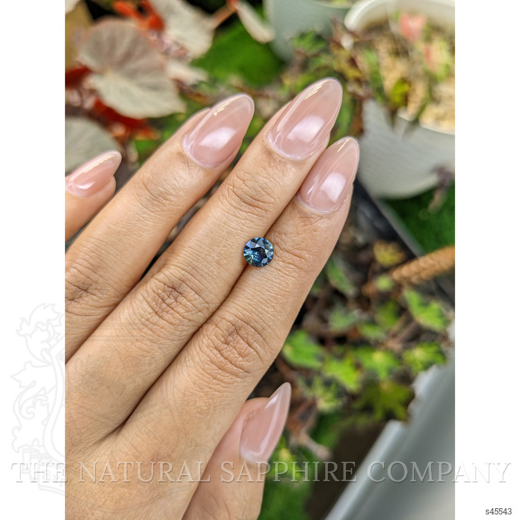 0.95 Ct. Bi Color / Parti Sapphire from Ceylon (Sri Lanka)