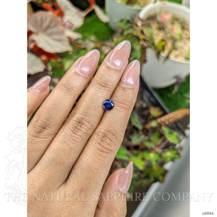 0.95 Ct. Blue Sapphire from Ceylon (Sri Lanka)