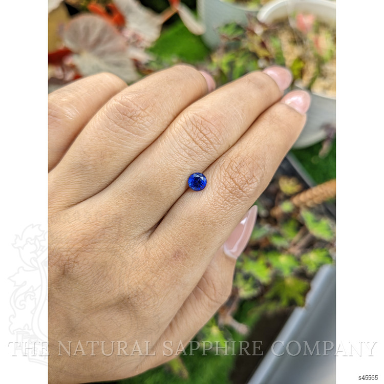 0.75 Ct. Blue Sapphire from Ceylon (Sri Lanka)