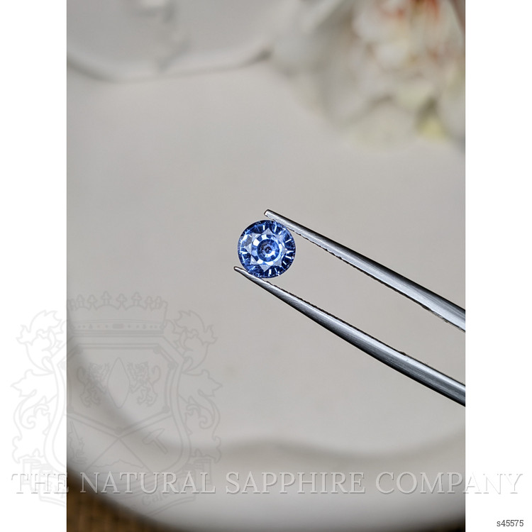 1.06 Ct. Blue Sapphire from Ceylon (Sri Lanka)
