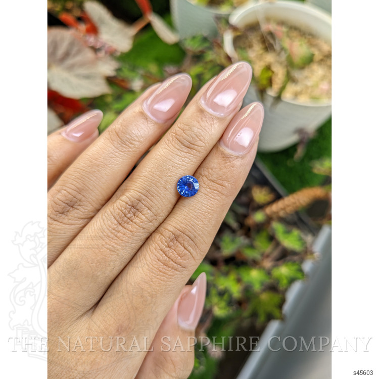0.98 Ct. Blue Sapphire from Ceylon (Sri Lanka)