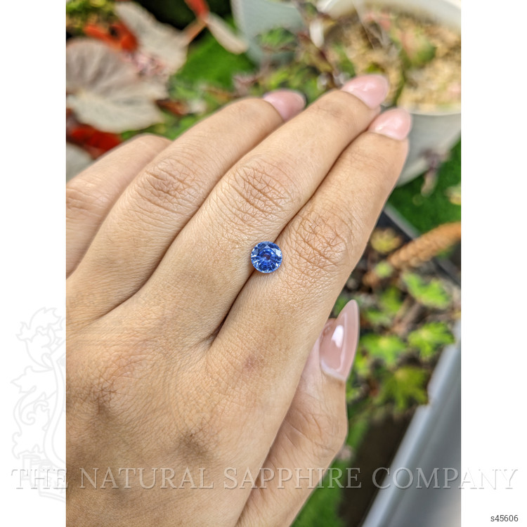 1.06 Ct. Blue Sapphire from Ceylon (Sri Lanka)