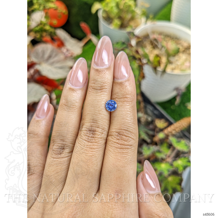 1.06 Ct. Blue Sapphire from Ceylon (Sri Lanka)
