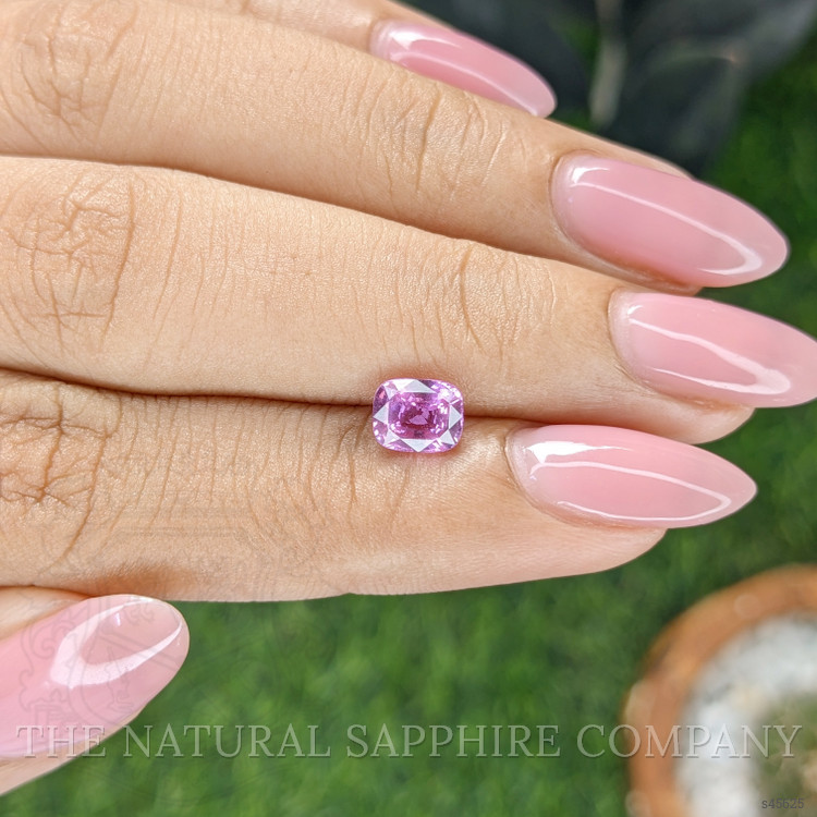 1.06 Ct. Pinkish Purple Sapphire from Madagascar