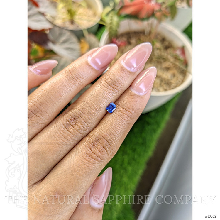 0.41 Ct. Blue Sapphire from Ceylon (Sri Lanka)