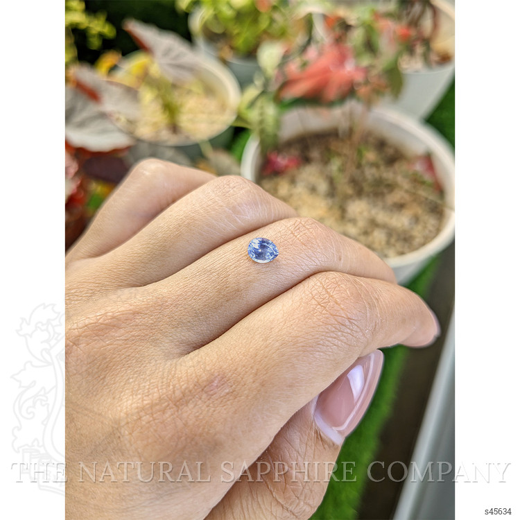 0.71 Ct. Violet Sapphire from Ceylon (Sri Lanka)