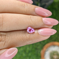1.00 Ct. Pink Sapphire from Madagascar Life Style