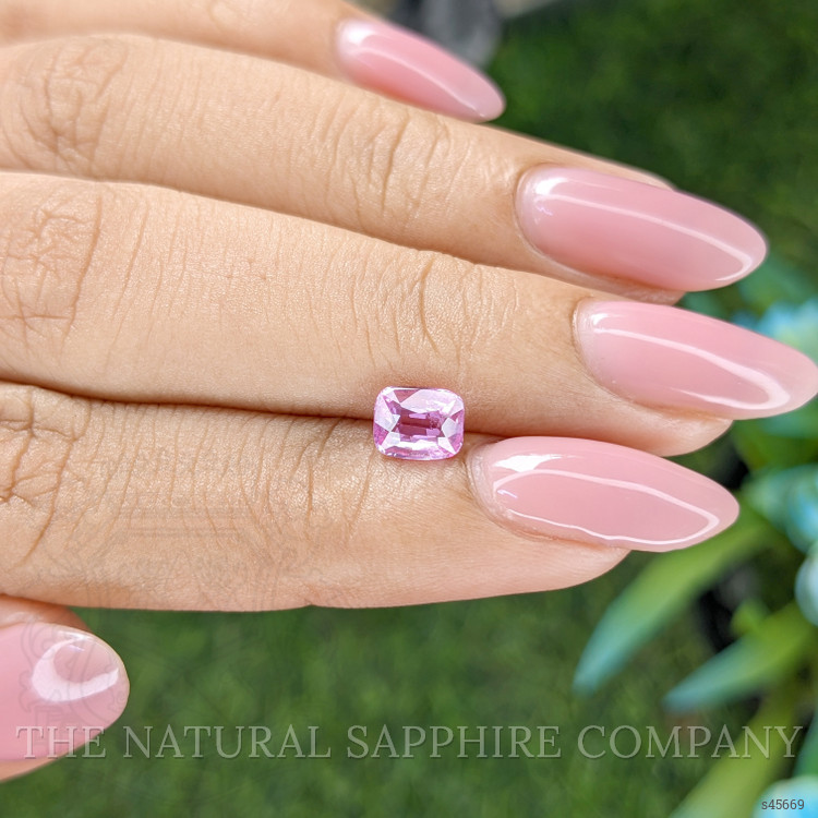 0.95 Ct. Pink Sapphire from Madagascar