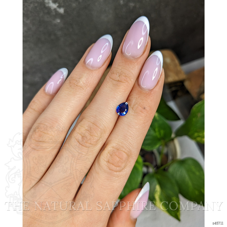 0.92 Ct. Blue Sapphire from Ceylon (Sri Lanka)