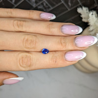 0.90 Ct. Blue Sapphire from Ceylon (Sri Lanka) Life Style