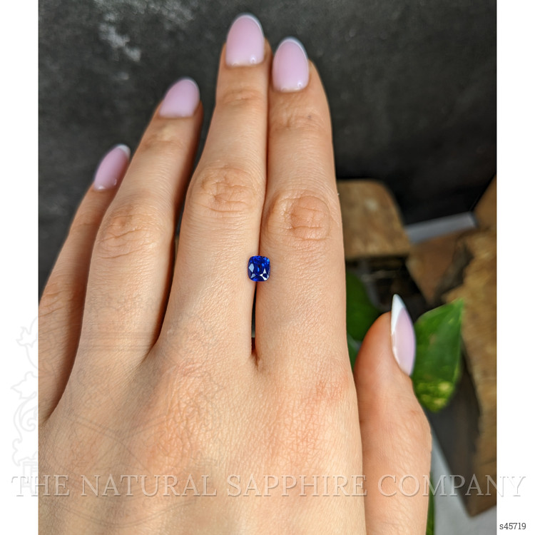 0.96 Ct. Blue Sapphire from Ceylon (Sri Lanka)