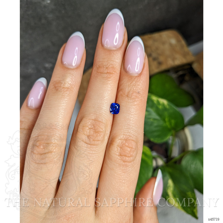 0.96 Ct. Blue Sapphire from Ceylon (Sri Lanka)