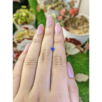 0.47 Ct. Blue Sapphire from Ceylon (Sri Lanka) Life Style