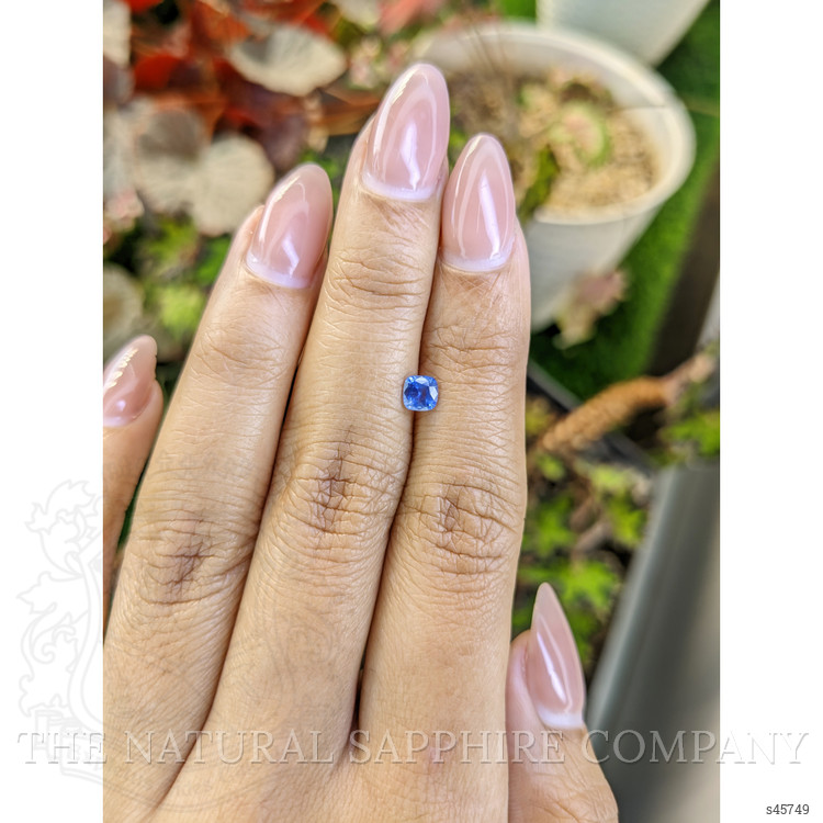 0.44 Ct. Blue Sapphire from Ceylon (Sri Lanka)