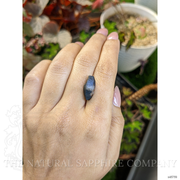 8.13 Ct. Blue Sapphire from Ceylon (Sri Lanka)