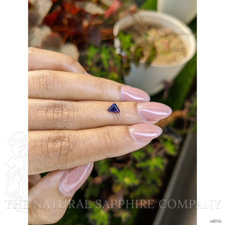 0.51 Ct. Violet Sapphire from Ceylon (Sri Lanka)